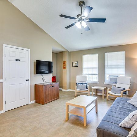 Crystal Beach Home With 2 Grills Walk To Shore! Экстерьер фото